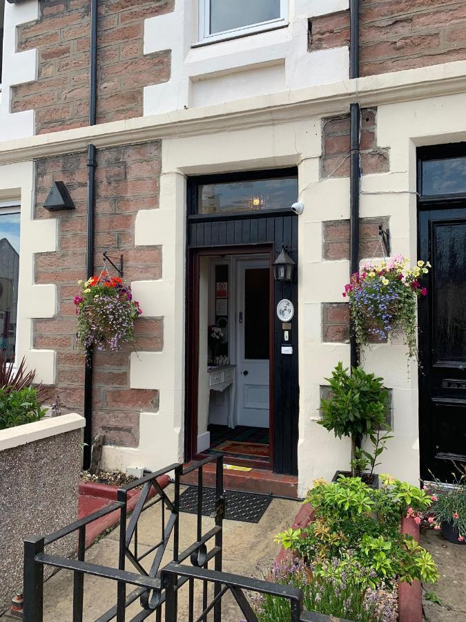 No 29 Bed And Breakfast Inverness Exterior photo